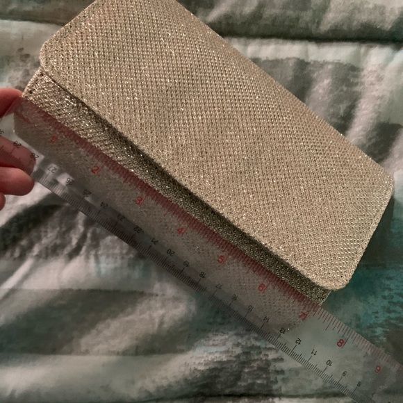 NWOT Estee & Lilly Gold Clutch Purse - Picture 6 of 11